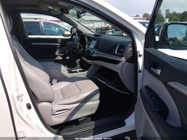 Toyota Highlander Xle V6 2015 5TDJKRFH6FS109634 Image 18