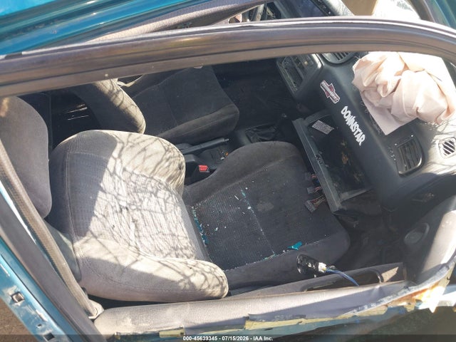 1995 Honda Civic Ex მანქანა იყიდება აუქციონზე, vin: 2HGEJ1121SH549327, აუქციონის ნომერი: 45639345