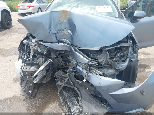 45639349 :رقم المزاد ، 5YFEPMAE7NP305818 vin ، 2022 Toyota Corolla Le مزاد بيع