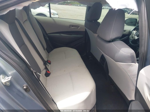 45639349 :رقم المزاد ، 5YFEPMAE7NP305818 vin ، 2022 Toyota Corolla Le مزاد بيع
