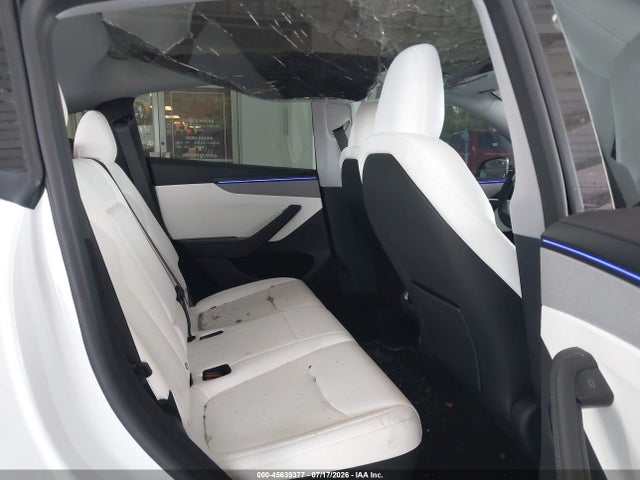 45639377 :رقم المزاد ، 7SAYGDEE6TA387170 vin ، 2026 Tesla Model Y All-wheel Drive/long Range Launch Series/premium All-wheel Drive مزاد بيع