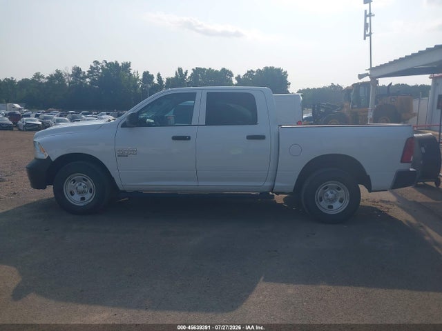 Продаж на аукціоні авто 2019 Ram 1500 Classic Tradesman  4x4 5'7 Box, vin: 3C6RR7KG9KG619881, номер лоту: 45639391