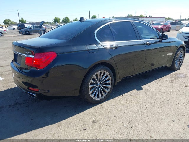 2012 Bmw 740i მანქანა იყიდება აუქციონზე, vin: WBAKA4C56CC613289, აუქციონის ნომერი: 45639397