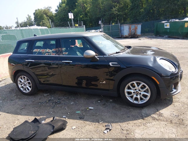 Продаж на аукціоні авто 2017 Mini Clubman Cooper, vin: WMWLU1C58H2C41755, номер лоту: 45639409