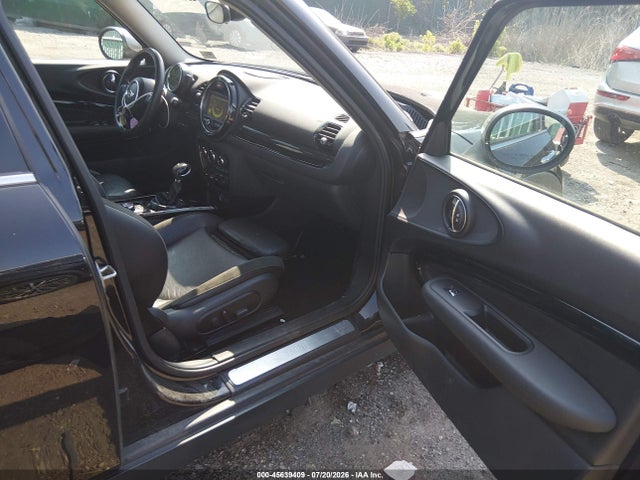 Продаж на аукціоні авто 2017 Mini Clubman Cooper, vin: WMWLU1C58H2C41755, номер лоту: 45639409