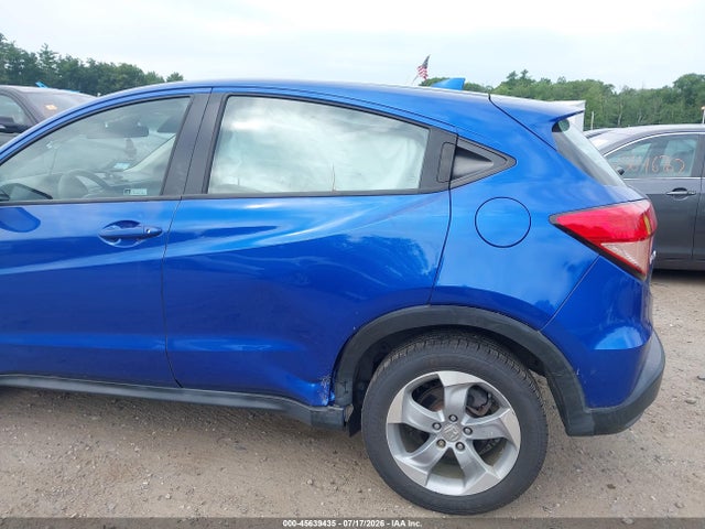 3CZRU6H32JM717375 Honda HR-V LX