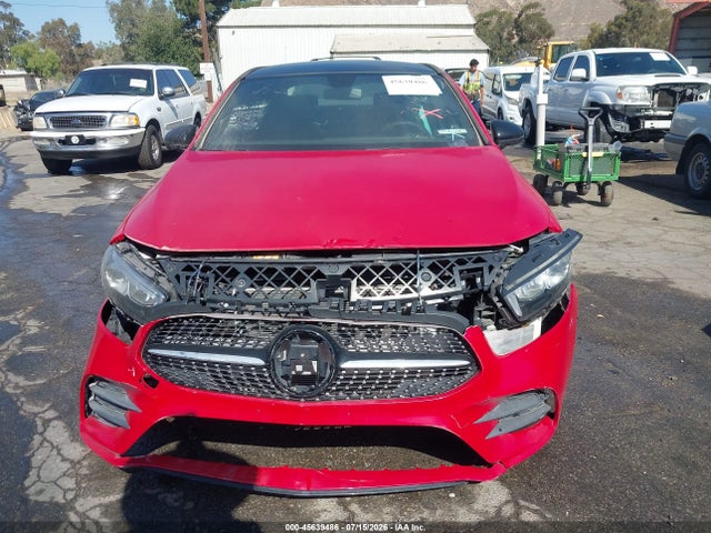 W1K3G4EB0LW045411 Mercedes-Benz A 220