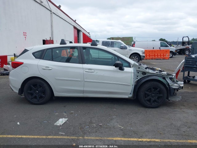 Subaru Impreza 2.0i 2018 4S3GTAA68J3714330 Image 14