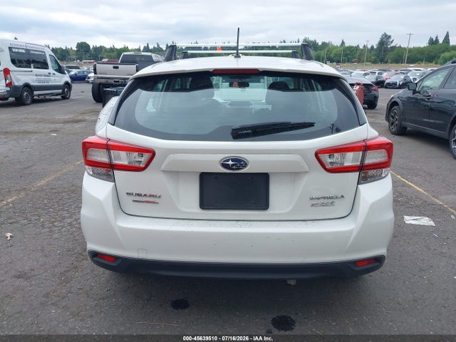 Subaru Impreza 2.0i 2018 4S3GTAA68J3714330 Image 17