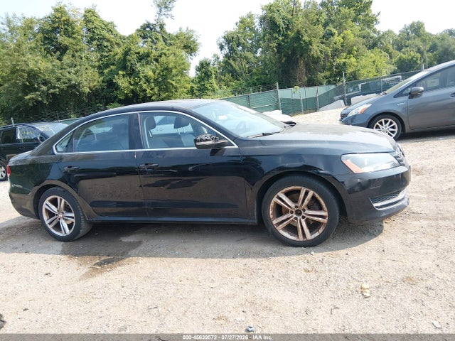 2014 Volkswagen Passat 1.8t Se მანქანა იყიდება აუქციონზე, vin: 1VWBT7A32EC047017, აუქციონის ნომერი: 45639572