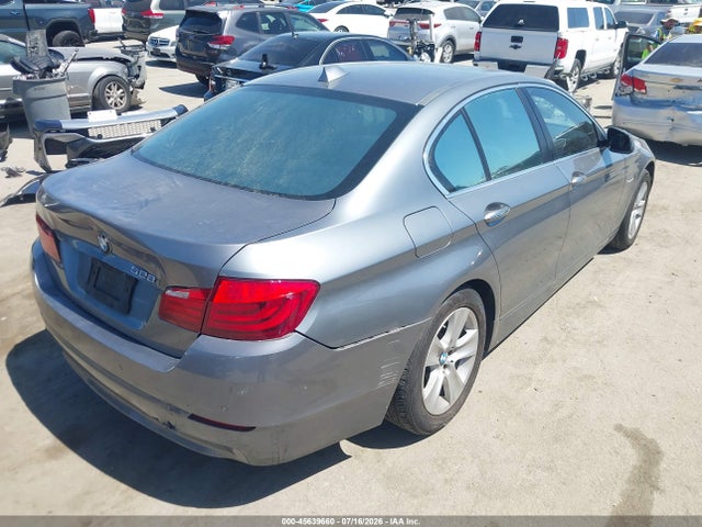 Продажа на аукционе авто 2012 Bmw 528i, vin: WBAXG5C5XCDW24588, номер лота: 45639660
