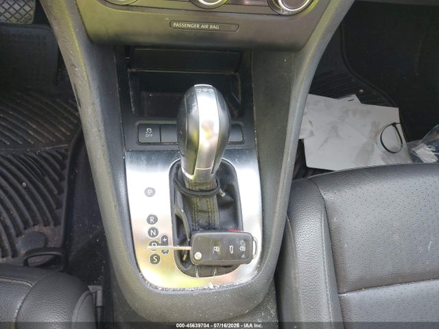 3VWPL7AJ3EM619702 Volkswagen Jetta Sportwagen 2.0l Tdi