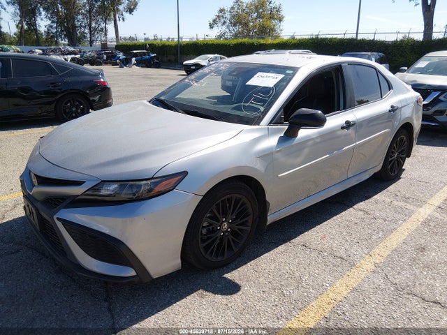 4T1G11AK6NU009878 Toyota Camry Se Nightshade Edition