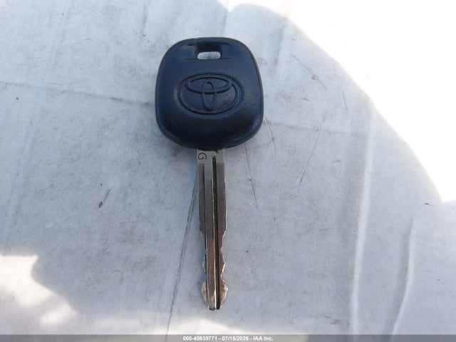 5TDKK3DC0ES414487 Toyota Sienna Le V6 8 Passenger
