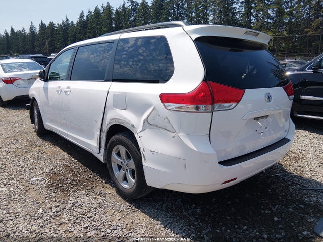5TDKK3DC0ES414487 Toyota Sienna Le V6 8 Passenger