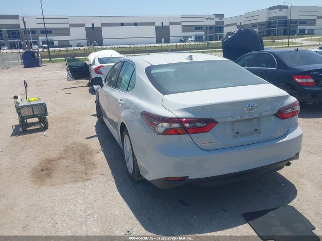 2024 Toyota Camry Le მანქანა იყიდება აუქციონზე, vin: 4T1C11AK1RU256150, აუქციონის ნომერი: 45639775