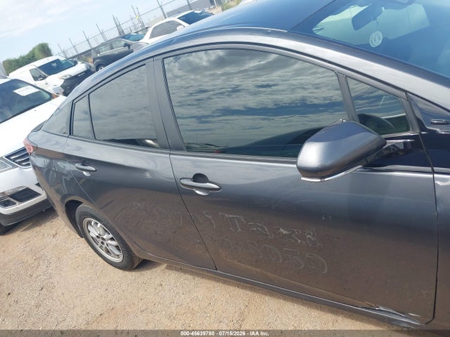 Toyota Prius Le 2020 JTDKARFU0L3113695 Image 13