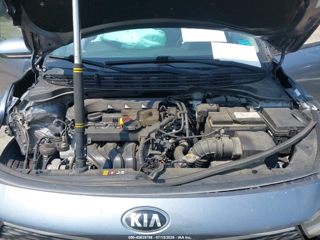 2020 Kia Rio S მანქანა იყიდება აუქციონზე, vin: 3KPA24AD7LE332147, აუქციონის ნომერი: 45639796
