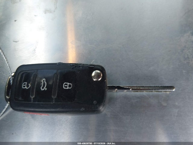 Aukcja sprzedaży 2012 Volkswagen Beetle 2.5l, vin: 3VWJP7AT1CM654232, numer aukcji: 45639798