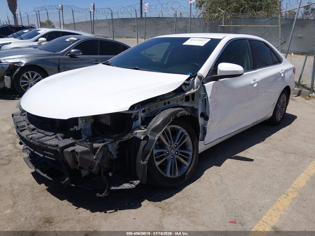 Toyota CAMRY SE 2017 4T1BF1FK8HU766449 Image 2