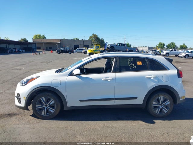2022 Kia Niro Plug-in Hybrid Ex Premium მანქანა იყიდება აუქციონზე, vin: KNDCC3LD8N5521479, აუქციონის ნომერი: 45639840