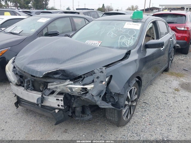 2018 Nissan Altima 2.5 Sv მანქანა იყიდება აუქციონზე, vin: 1N4AL3AP6JC109240, აუქციონის ნომერი: 45639896
