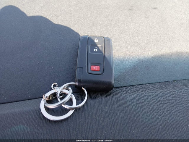 Продажа на аукционе авто 2006 Toyota Prius, vin: JTDKB20UX67520126, номер лота: 45639911