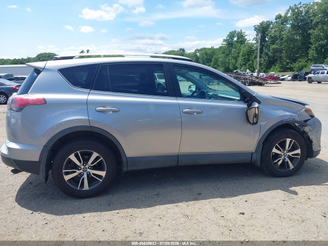 Toyota Rav4 Xle 2016 2T3RFREV2GW476643 Image 14