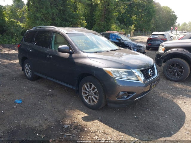Auction sale of the 2014 Nissan Pathfinder Sv, vin: 5N1AR2MM5EC652827, lot number: 45639943