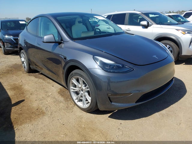 2023 Tesla Model Y Awd/long Range Dual Motor All-wheel Drive მანქანა იყიდება აუქციონზე, vin: 7SAYGDEE2PF892180, აუქციონის ნომერი: 45640013