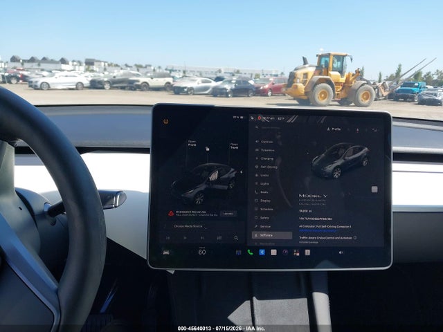 2023 Tesla Model Y Awd/long Range Dual Motor All-wheel Drive მანქანა იყიდება აუქციონზე, vin: 7SAYGDEE2PF892180, აუქციონის ნომერი: 45640013