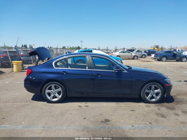 WBA3C1C50FP852489 BMW 328I