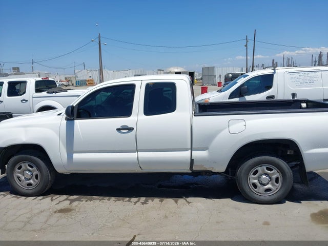 Toyota Tacoma 2015 5TFTX4CN8FX054511 Image 14