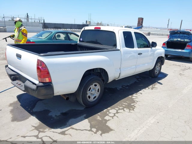 Toyota Tacoma 2015 5TFTX4CN8FX054511 Image 4