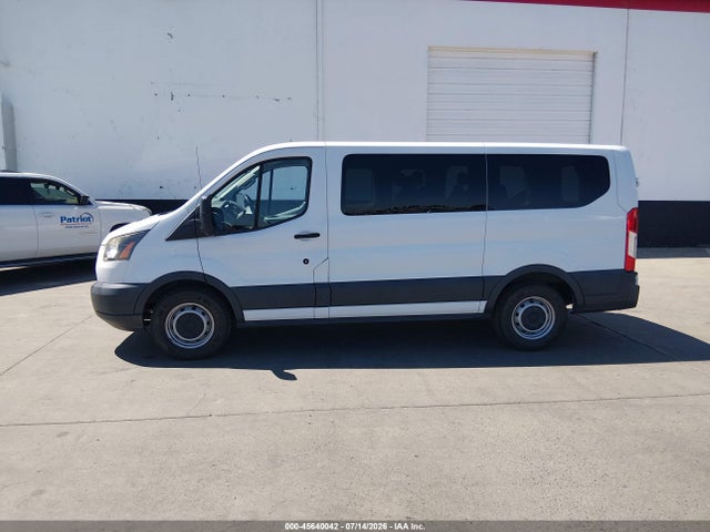 1FMZK1ZM3HKB05253 Ford Transit-150 Xl