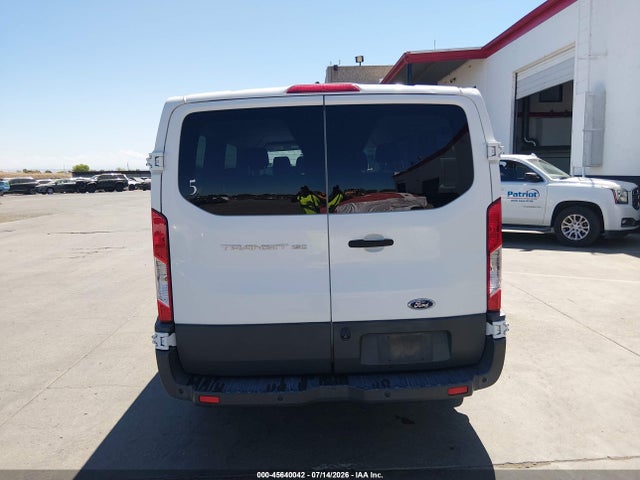 1FMZK1ZM3HKB05253 Ford Transit-150 Xl