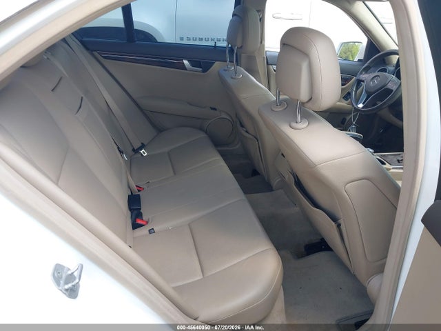 Продажа на аукционе авто 2014 Mercedes-benz C 250 Sport, vin: WDDGF4HB7ER306518, номер лота: 45640050