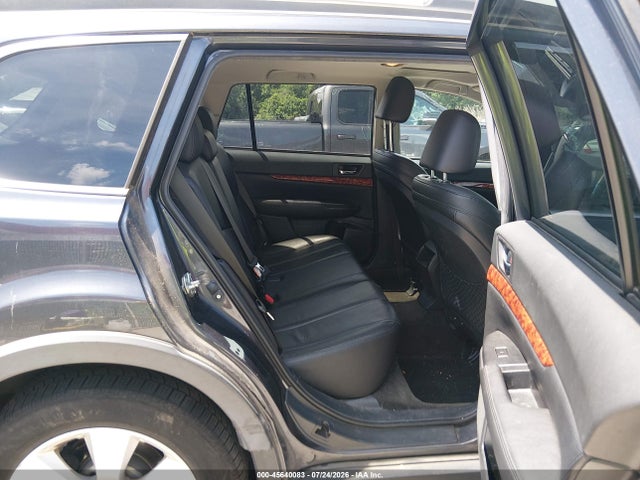 45640083 :رقم المزاد ، 4S4BRBLC4C3282173 vin ، 2012 Subaru Outback 2.5i Limited مزاد بيع
