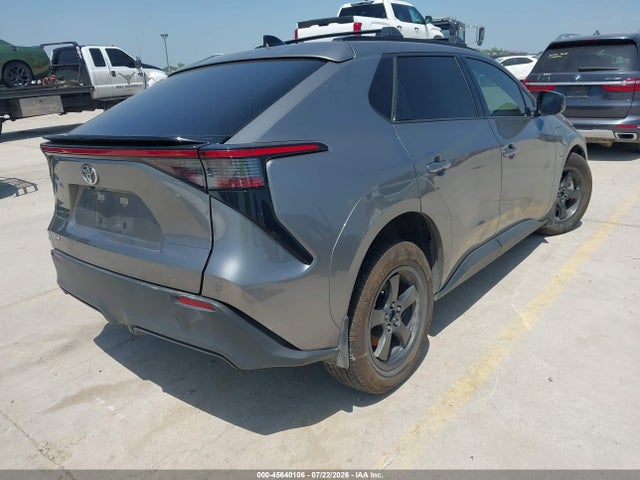 Toyota Bz Xle Plus 2026 JTMBCAEB2TA005022 Image 4