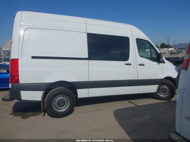 WD4PF0CD3KT003820 Mercedes-Benz Sprinter 2500 High Roof V6