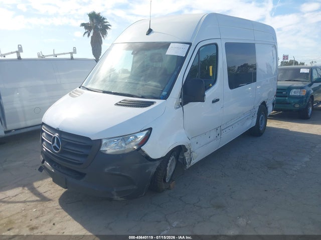 WD4PF0CD3KT003820 Mercedes-Benz Sprinter 2500 High Roof V6