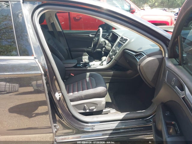 Продажа на аукционе авто 2015 Ford Fusion Se, vin: 3FA6P0H70FR204643, номер лота: 45640128