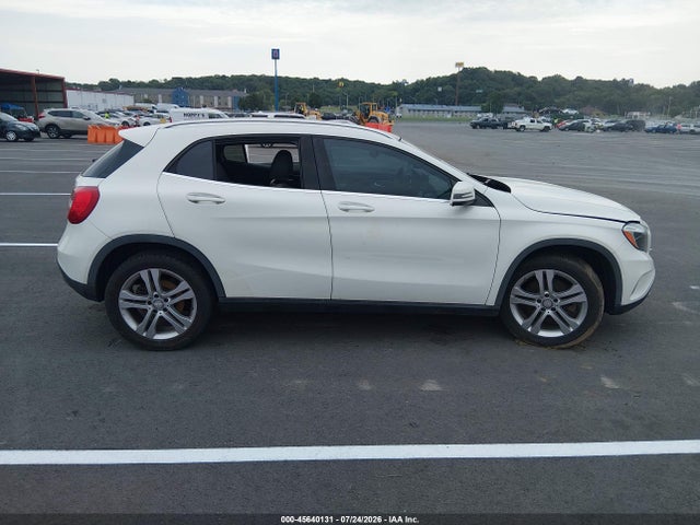 2017 Mercedes-benz Gla 250 4matic მანქანა იყიდება აუქციონზე, vin: WDCTG4GB2HJ312179, აუქციონის ნომერი: 45640131