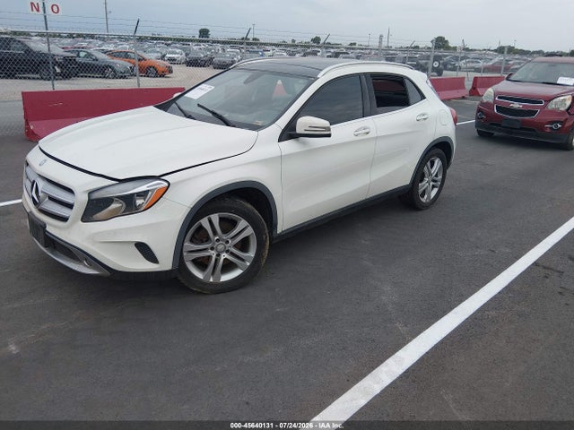 2017 Mercedes-benz Gla 250 4matic მანქანა იყიდება აუქციონზე, vin: WDCTG4GB2HJ312179, აუქციონის ნომერი: 45640131