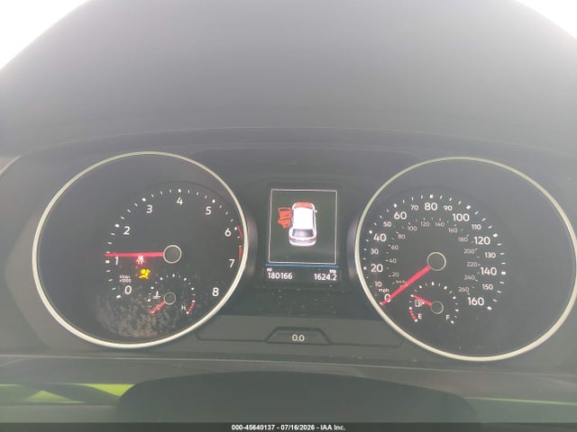 2018 Volkswagen Tiguan 2.0t Se/2.0t Sel მანქანა იყიდება აუქციონზე, vin: 3VV2B7AX2JM003442, აუქციონის ნომერი: 45640137