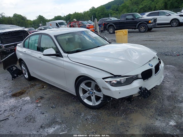 2013 Bmw 328i Xdrive მანქანა იყიდება აუქციონზე, vin: WBA3B3C53DJ698617, აუქციონის ნომერი: 45640141
