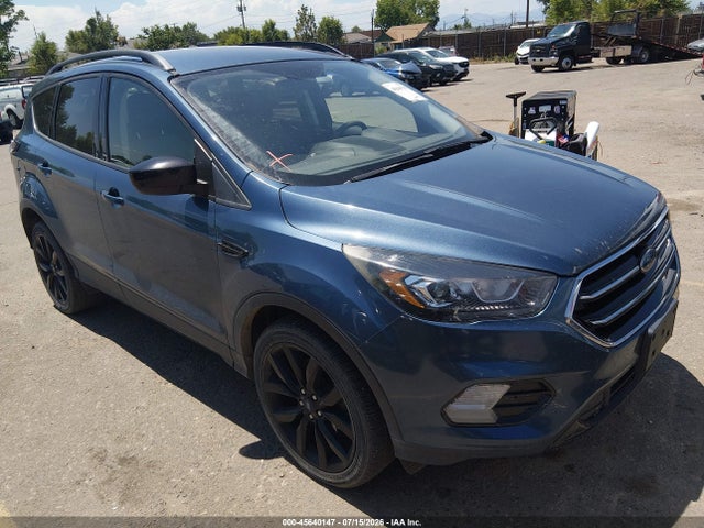Продаж на аукціоні авто 2018 Ford Escape Se, vin: 1FMCU9GD8JUB83698, номер лоту: 45640147