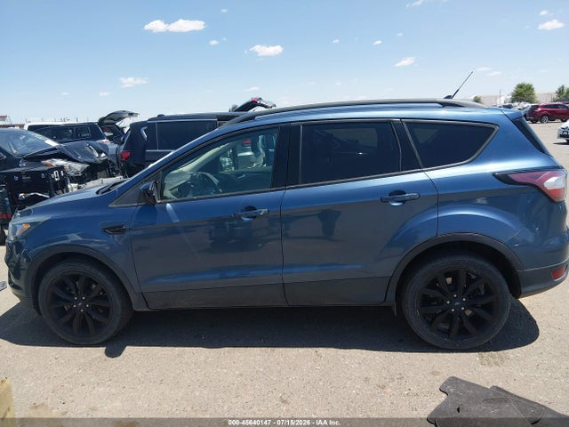 Продаж на аукціоні авто 2018 Ford Escape Se, vin: 1FMCU9GD8JUB83698, номер лоту: 45640147