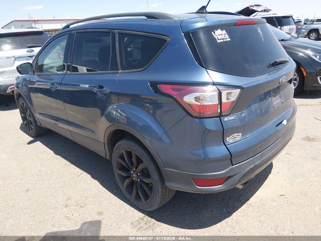 Продаж на аукціоні авто 2018 Ford Escape Se, vin: 1FMCU9GD8JUB83698, номер лоту: 45640147