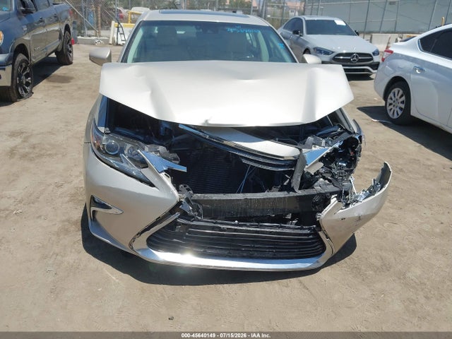 Lexus ES 350 2018 58ABK1GG0JU087781 Image 17